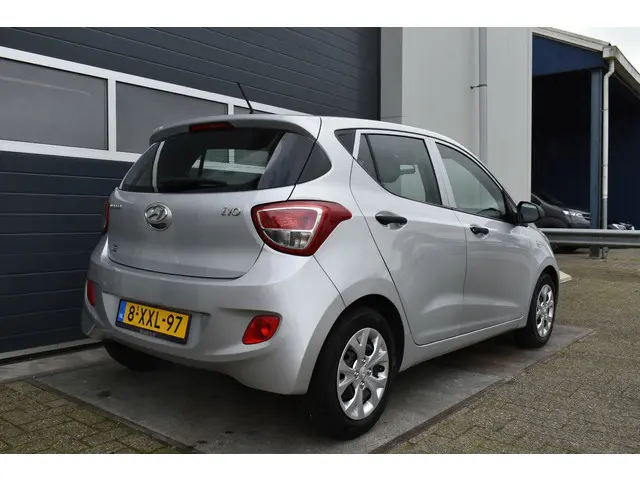 Hyundai i10 1.0i i-Motion 2014 Benzine 5
