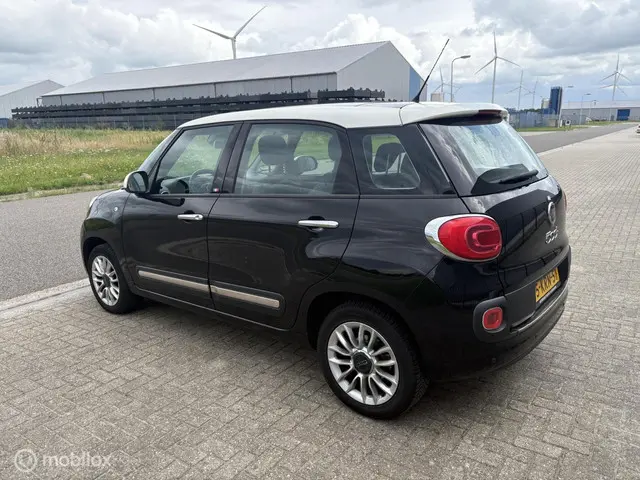 Fiat 500L 0.9 TwinAir Lounge 2013 Benzine 6