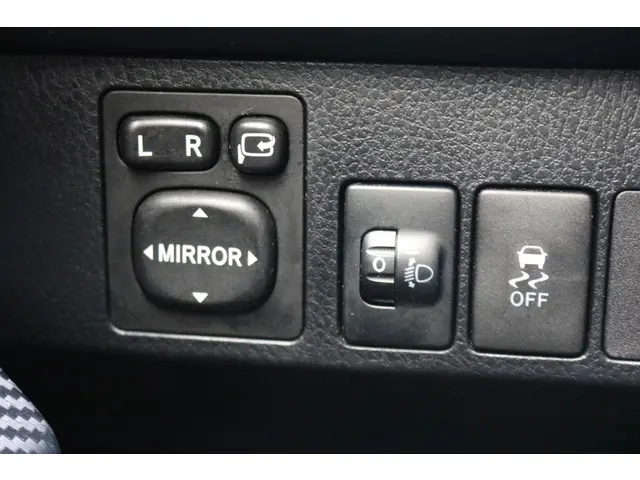 Toyota RAV4 2.0 Dynamic 4WD, Trekhaak 2013 Benzine 17