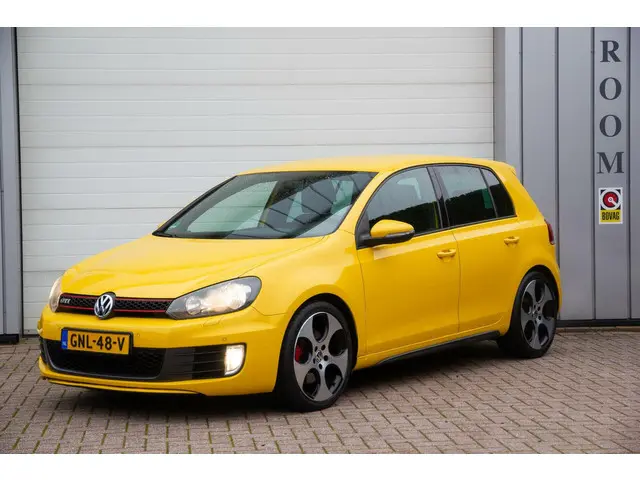 Volkswagen Golf 2.0 GTI UNIEK Nette Auto 2012 Benzine 14