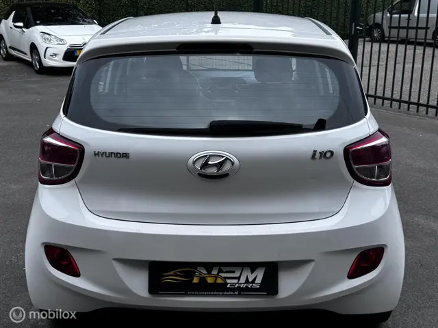 Hyundai i10 1.0i i-Motion Premium |NAP 2016 Benzine 4