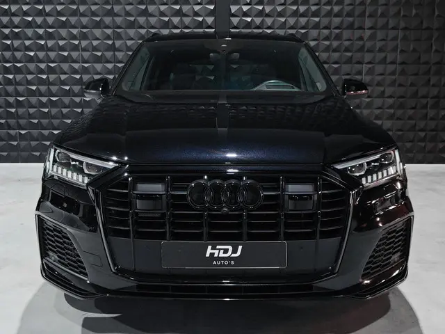 Audi Q7 60 TFSI e Competition 2020 Hybride Benzine 4
