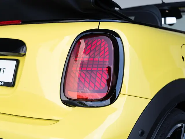 MINI Cabrio C 2025 Benzine 10