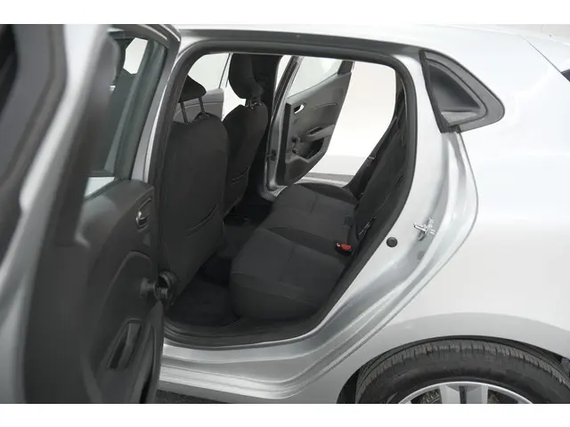 Renault Clio TCe 90 Zen 2021 Benzine 22