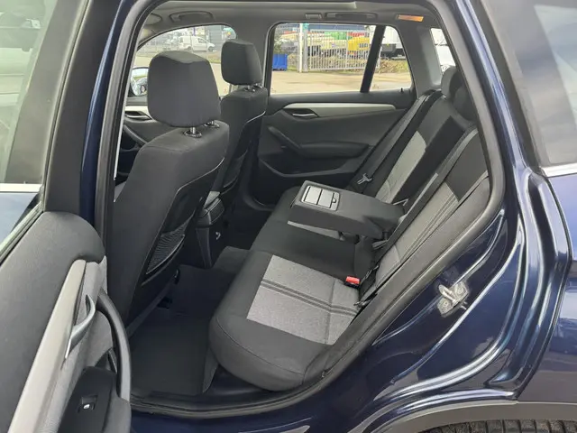 BMW X1 sDrive20i 2012 Benzine 28