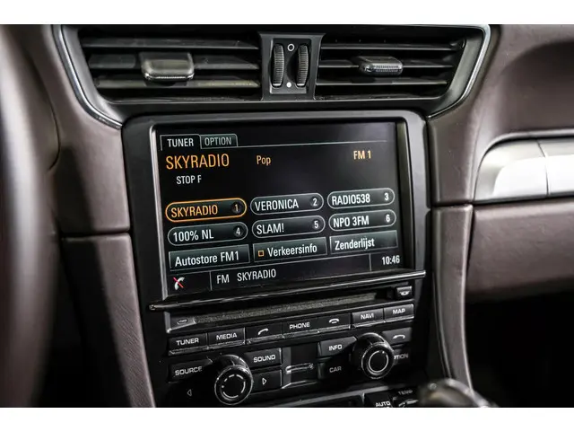 Porsche 911 3.8 Turbo Approved t/m 05-06-2027 2013 Benzine 41