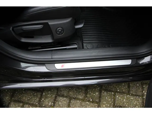 Audi A4 Avant 1.8 TFSI Pro Line S 2013 Benzine 26