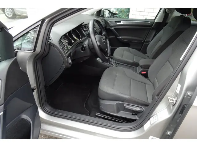 Volkswagen e-Golf E-Golf incl Warmtepomp 2019 Elektrisch 4