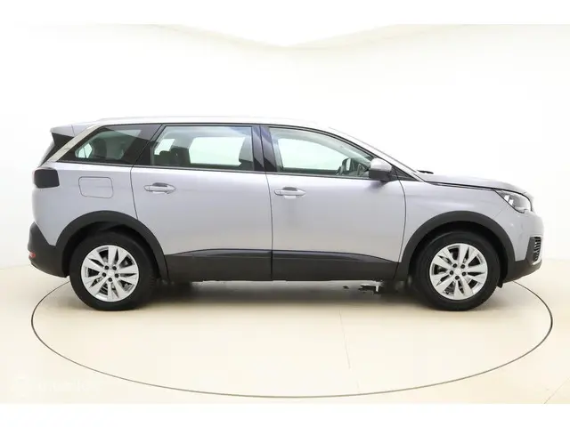 Peugeot 5008 1.2 PureTech Active 2018 Benzine 9