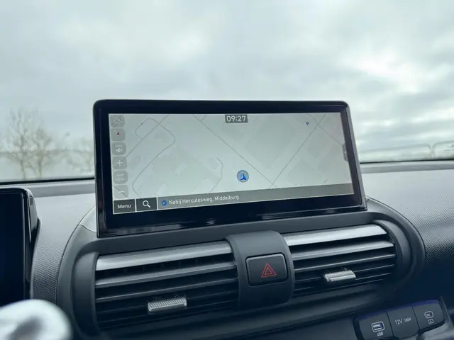 Hyundai Inster Evolve 49 kWh 2025 Elektrisch 16