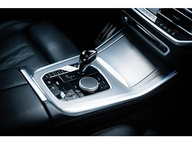 BMW X5 xDrive45e High Executive 2022 Hybride Benzine 23