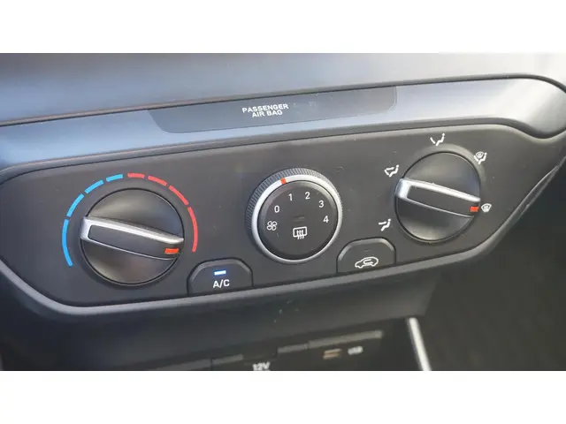 Hyundai Bayon 1.0 T-GDI Comfort Automaat 2024 Benzine 18