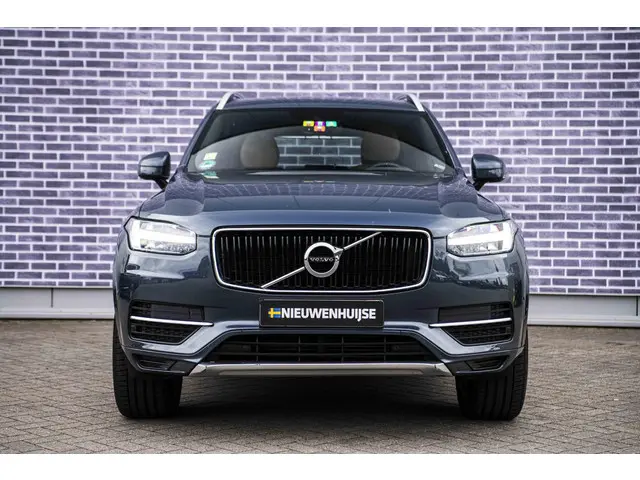 Volvo XC90 2.0 D4 90th Anniversary Edition 2018 Diesel 9
