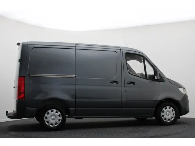 Mercedes-Benz Sprinter 214 2.2 CDI L1H1 2021 Diesel 9