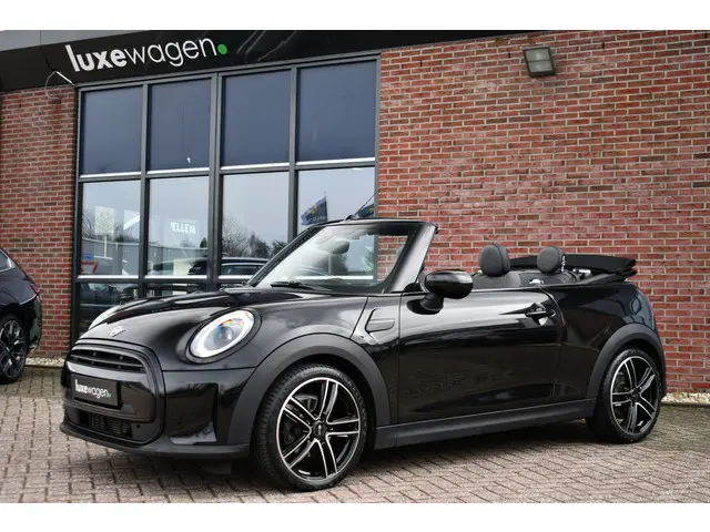 MINI Cooper Cabrio Mini 1.5 136pk aut 2021 Benzine 31