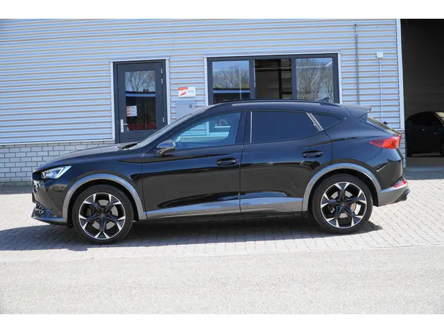 CUPRA Formentor 2.0 TSI 4DRIVE 2021 Benzine 23
