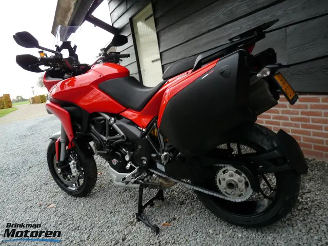 Ducati Multistrada 1200 S Touring 2013 Benzine 10