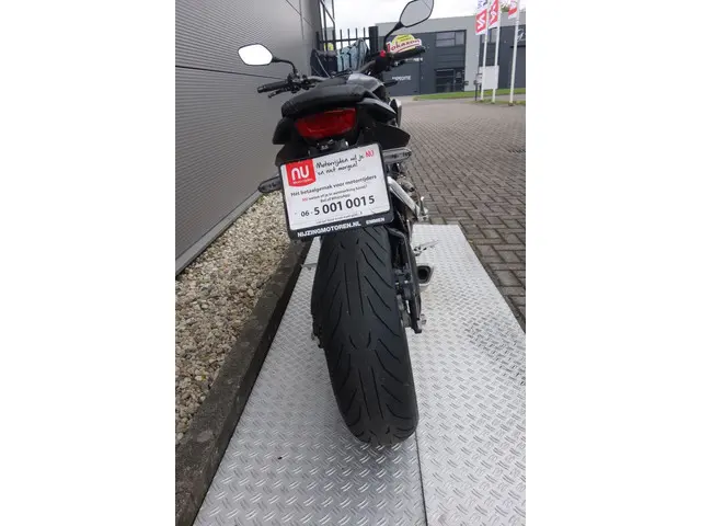 Honda CB 650 R 2019 Benzine 5