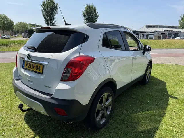 Opel Mokka 1.4 T Cosmo 2015 Benzine 2