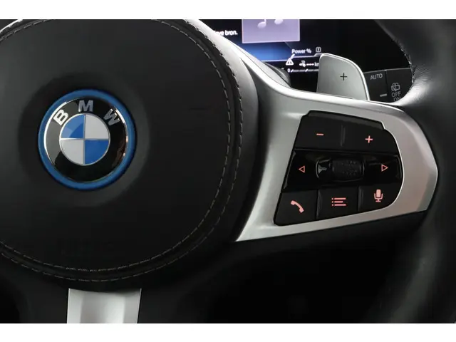 BMW X5 xDrive50e 2025 Hybride Benzine 17