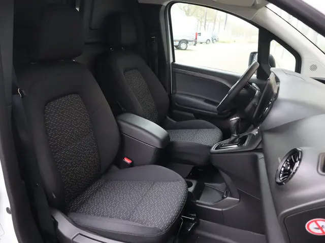 Mercedes-Benz eCitan 112 Pro L2 51 kWh 2025 Elektrisch 20