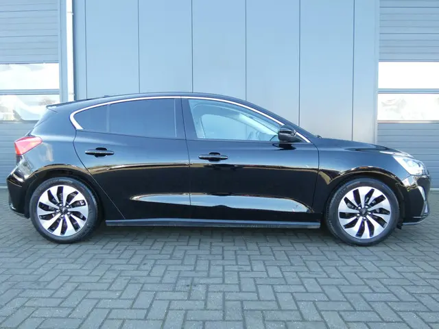 Ford Focus HELAAS VERKOCHT!!! 2018 Benzine 4