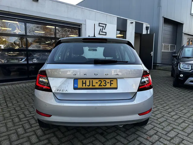 Škoda Fabia 1.0 TSI Sport business 2021 Benzine 7