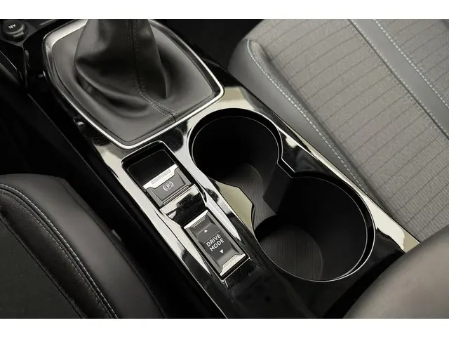 Peugeot 208 1.2T Allure 2020 Benzine 28