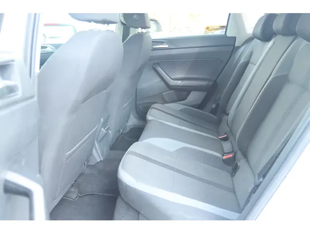 Volkswagen Polo 1.0 TSI STYLE 2022 Benzine 17