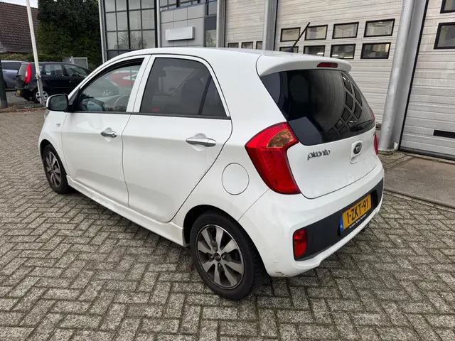 Kia Picanto 1.0 CVVT X-treme AIRCO, LED, LEER, 2015 Benzine 3
