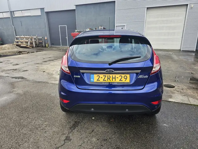 Ford Fiesta 1.0 EcoBoost Titanium 2015 Benzine 8