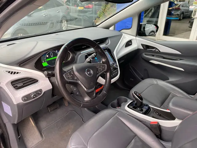 Opel Ampera-e Business Executive 60 kWh 2020 Elektrisch 17