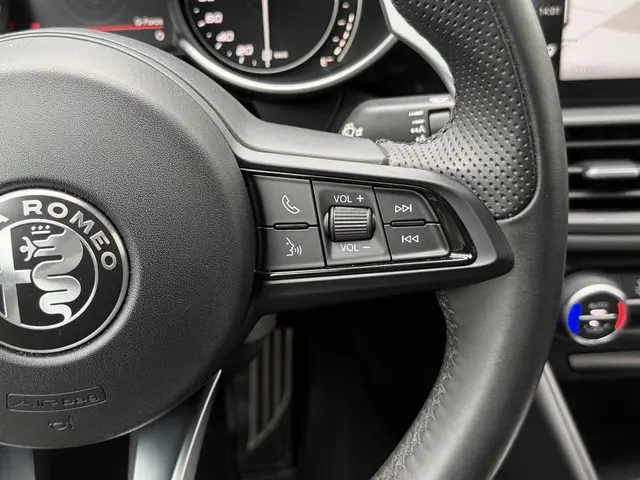 Alfa Romeo Giulia 2.0T Sprint 2022 Benzine 43