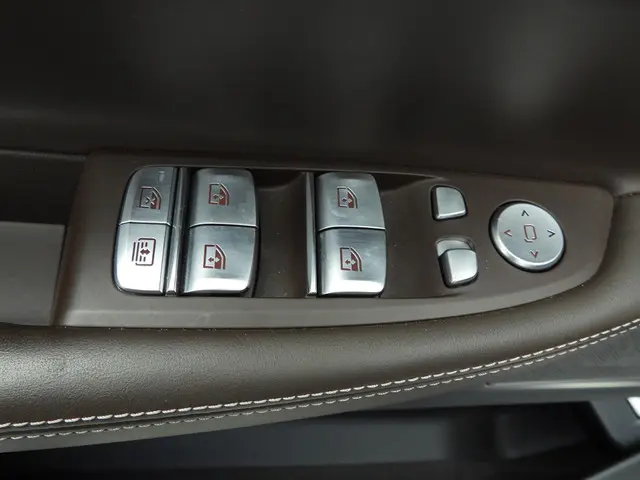 BMW 7 Serie 750i xDrive 2021 Benzine 30