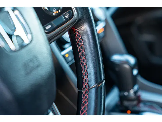 Honda Civic 1.0i VTEC EXECUTIVE SPORTPACK 2022 Benzine 48