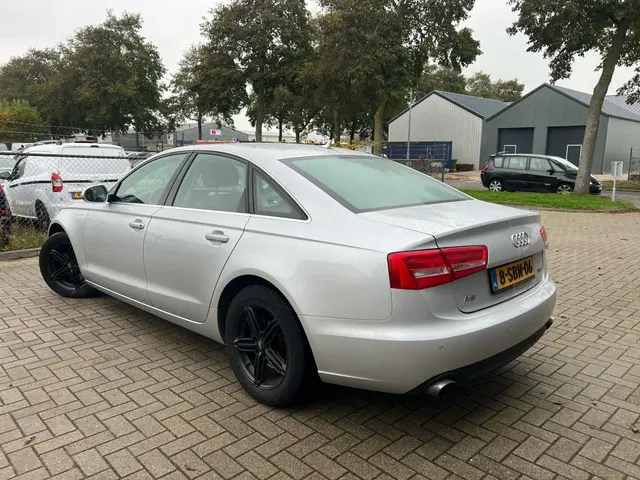 Audi A6 Limousine 2.0 TFSI Business Edition 2013 Benzine 7