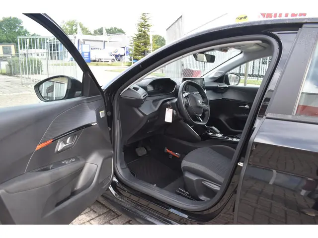 Peugeot e-208 EV Active 50 kWh 2020 Elektrisch 6