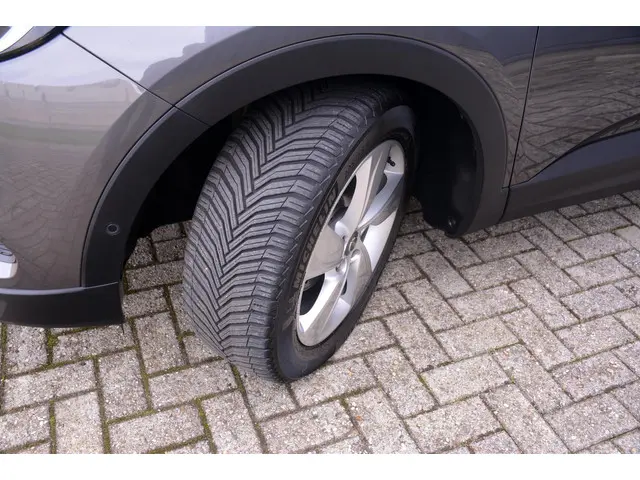 Opel Grandland X 1.2 Turbo Ultimate 2018 Benzine 59