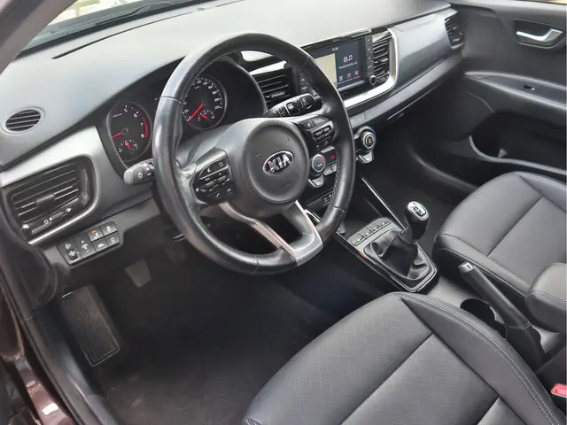 Kia Stonic 1.0 T-GDi ExecutiveLine 2018 Benzine 15