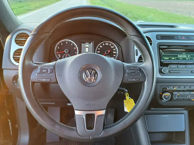 Volkswagen Tiguan 1.4 TSI LIFE 2013 Benzine 37