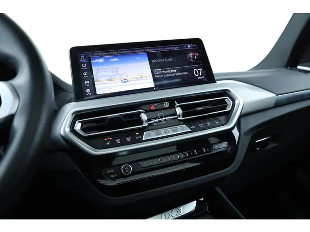 BMW iX3 Executive 80 kWh 2024 Elektrisch 33