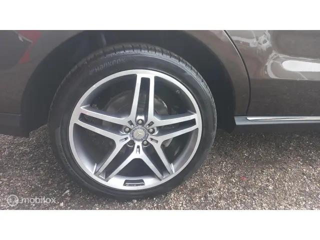 Mercedes-Benz GLE 350 d 4MATIC 2016 Diesel 8