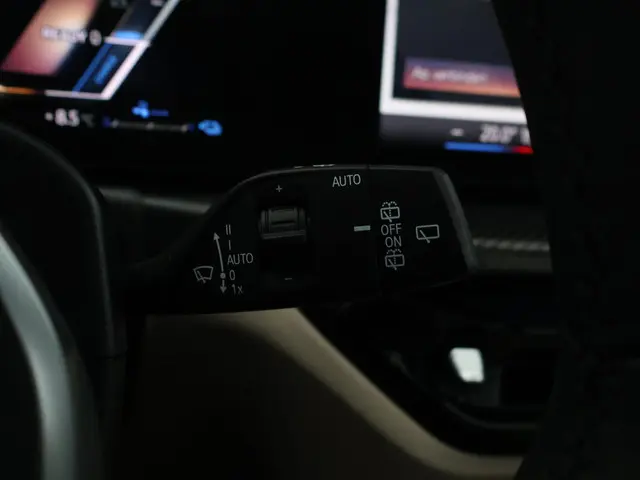 BMW 3 Serie Touring 330e 2025 Hybride Benzine 24