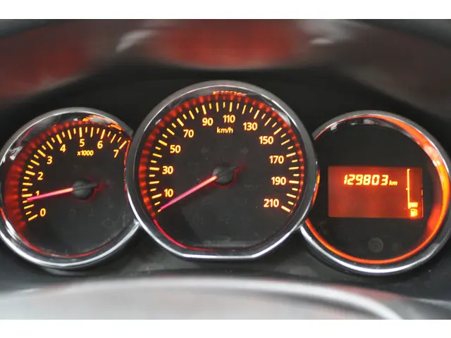 Dacia Logan 1.2 2015 Benzine 12