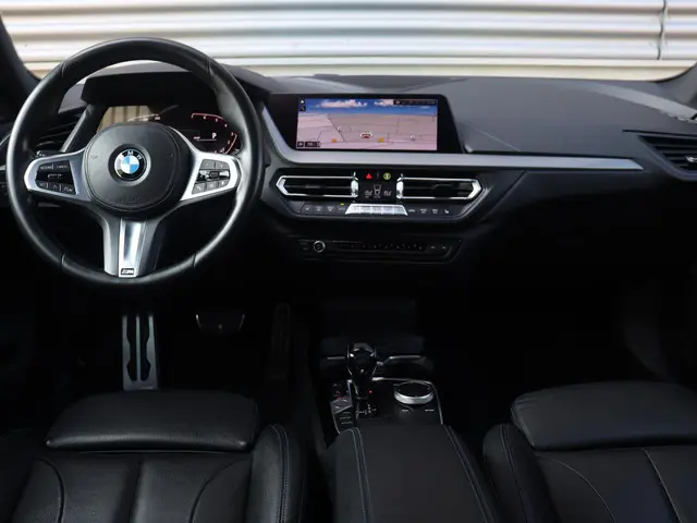 BMW 2 Serie Gran Coupé 218i 2020 Benzine 11