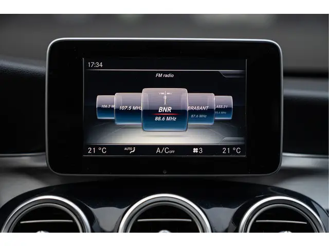 Mercedes-Benz C-Klasse Estate C180 AMG | 2017 Benzine 15