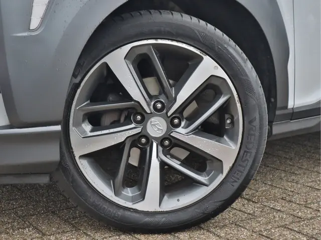 Hyundai Kona 1.0 T-GDI Premium 2019 Benzine 8