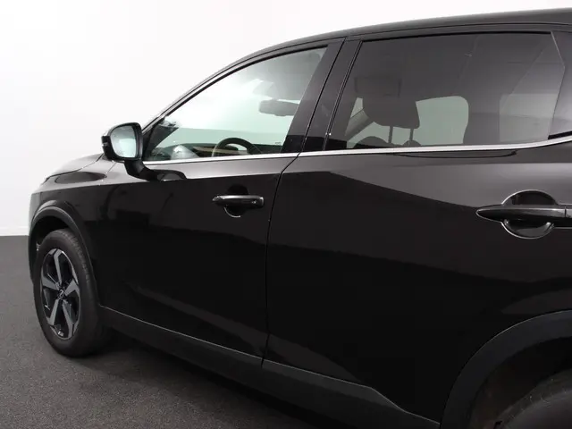 Nissan QASHQAI 1.3 MHEV Xtronic N-Connecta 2024 Benzine 28