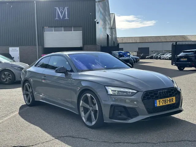 Audi A5 Coupé 40 TFSI S edition 2020 Benzine 3
