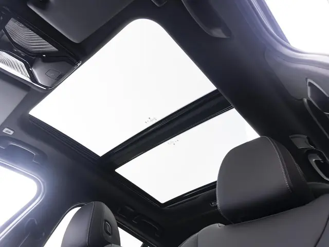 BMW 3 Serie Touring 330e 2026 Hybride Benzine 38